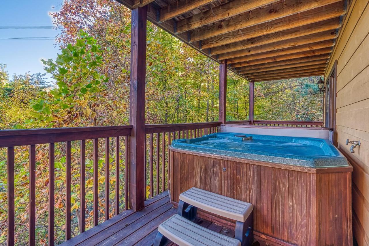 Daya, Hot Tub, Pool Table, 1089 Of Free Attraction Tickets For Each Paid Day, Dollywood And More! แกตลิงเบิร์ก ภายนอก รูปภาพ